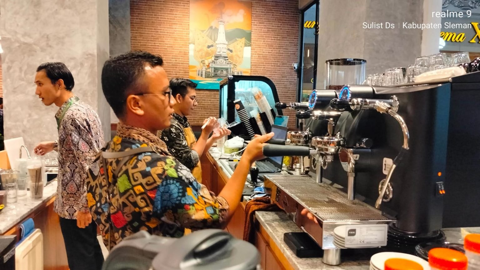 GRAND OPENING KOPI SEINDONESIA : KOPI SE INDONESIA BUKA GERAI BARU DI JOGJA CITY MALL YOGYAKARTA