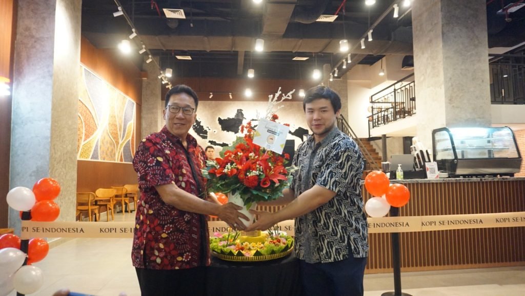 GRAND OPENING KOPI SEINDONESIA : KOPI SE-INDONESIA DI JOGJA CITY MALL 