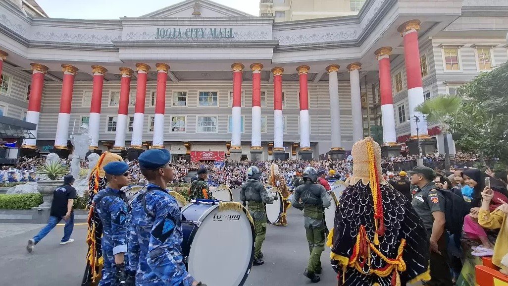 EVENT AGUSTUS 2024 : DIGELAR TIGA HARI, BEGINI ANTUSIASME WARGA KUNJUNGI 'INDEPENDENCE DAY MILITARY EXPO' (IDME) 2024