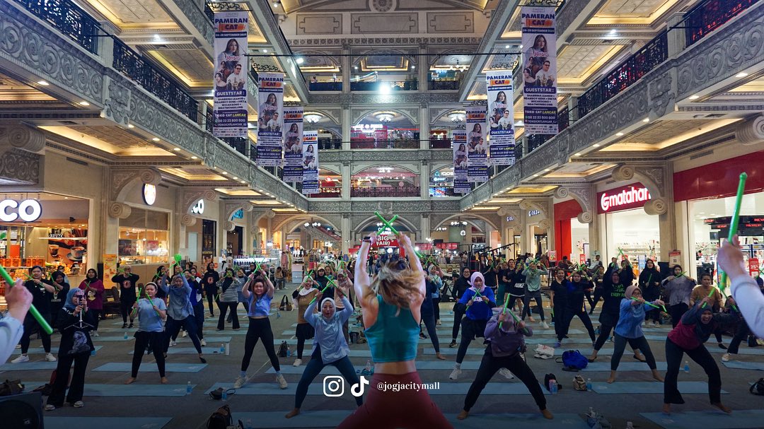 JCM POUNDFIT WITH NUNNA